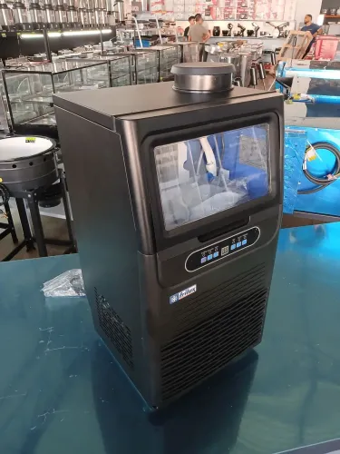 Máquina de Gelo 38kg/dia 220V - Frilux