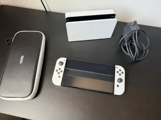 Nintendo Switch OLED Branco - completo, seminovo