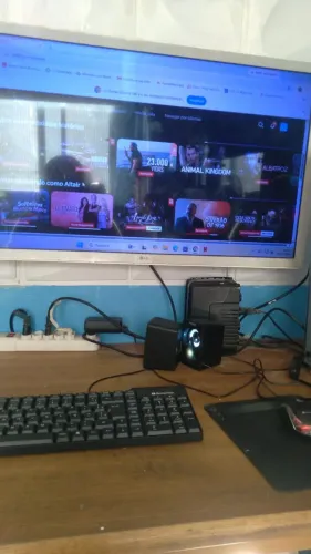 vendo computador completo funcionado game tela32 polegasas aformatar 900,00