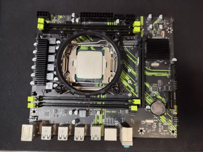 Machinist Gaming X99 + Xeon E5 2620 v3 + 32gb RAM