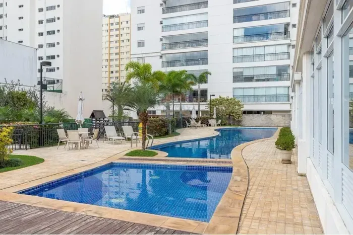LINDO APARTAMENTO EM PINHEIROS COM QUADRA DE TENIS