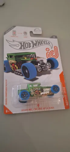 Carrinho Hotwheels Chase ID Bone Shaker