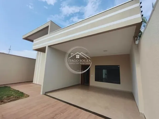Casa para aluguel na 407 Sul - Com piscina e energia Solar