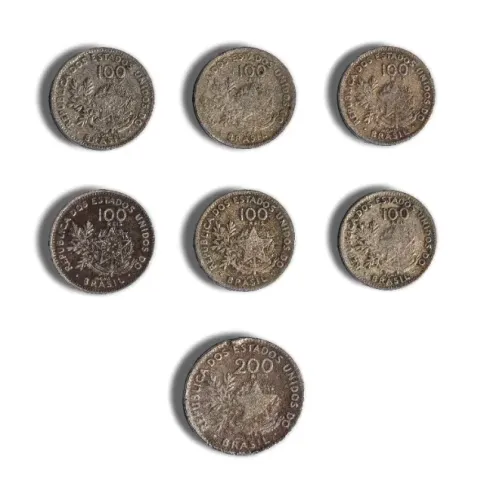 Lote de 7 moedas de 100 e 200 Réis Brasileiros - MBC e BC. Ano 1901