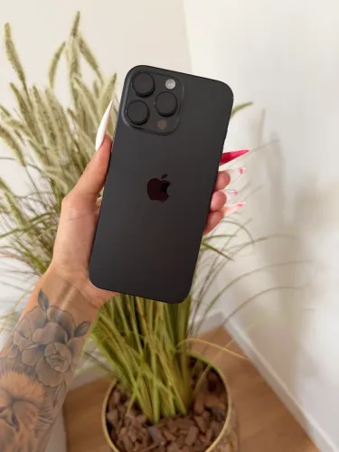 iPhone 16 Pro Max 512gb Titânio Preto