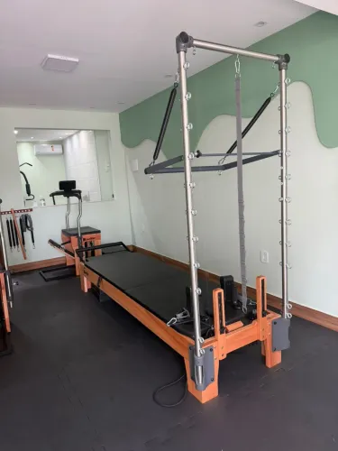 Reformer Torre + Step Chair