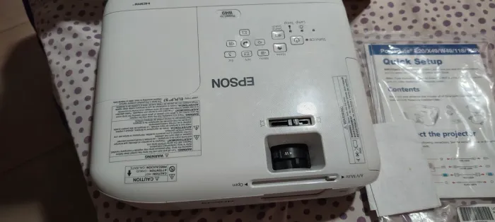 PROJETOR EPSON W49 HDMI (3.800 lumens)