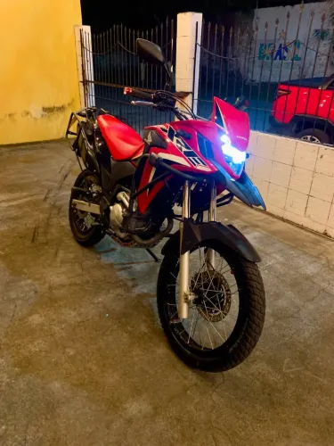 XRE 300 RALLY