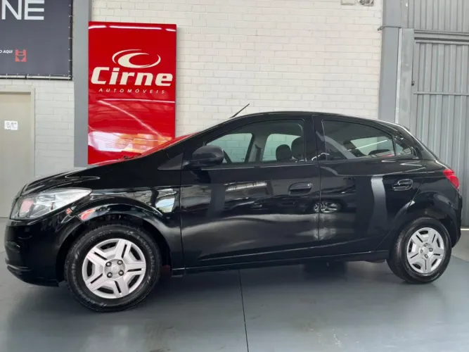 Chevrolet Onix 1.0 MPFI LS 8V Flex 4P Manual 2017