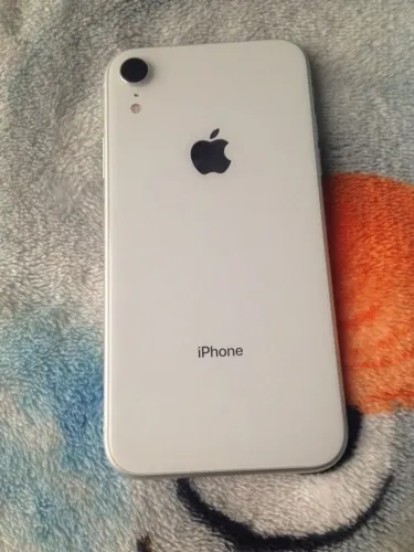iPhone XR