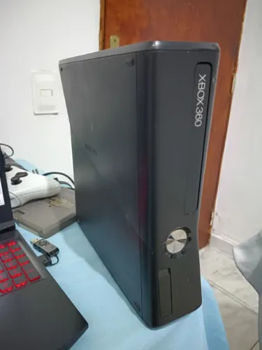 Xbox 360 slim no estado