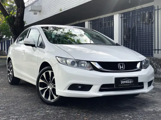 Honda Civic Sedan LXR 2.0 Flexone 16V Aut. 4P 2015