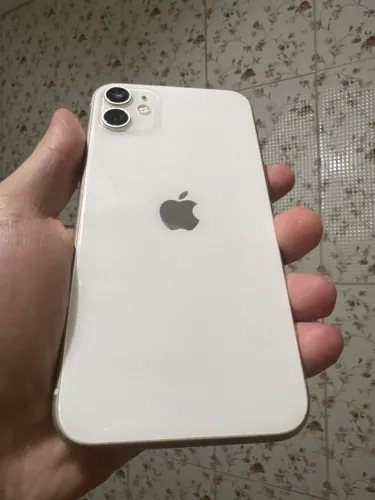 iPhone 11 - branco - 64gb