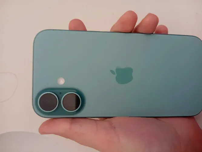 Iphone 16 Verde