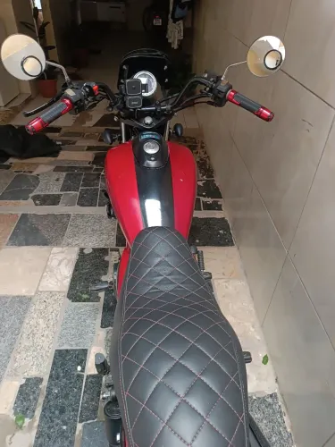 Mirage 150 , recém reformada nada para fazer , bateu pegou