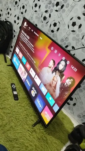 VENDO TV 43 SMART TOP COM COMANDO DE VOZ,TV CONSERVADA, IMAGEM PERFEITA, COMPLETA!