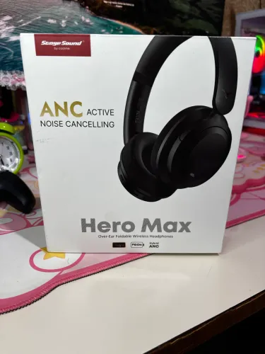 HEADPHONE HERO MAX ? STAGE SOUND