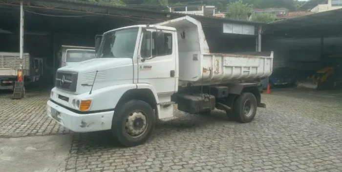 Mercedes-Benz L 1318 2009 Caçamba Basculante