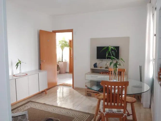 Apartamento para Venda em Sorocaba, Jardim São Carlos, 2 dormitórios, 1 banheiro, 1 vaga