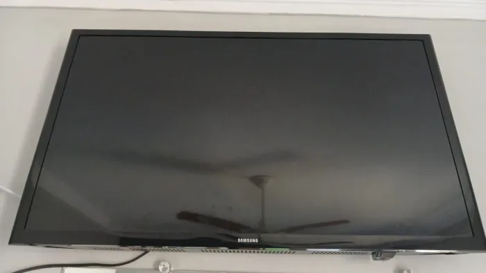 Televisão Samsung smart 32 polegadas