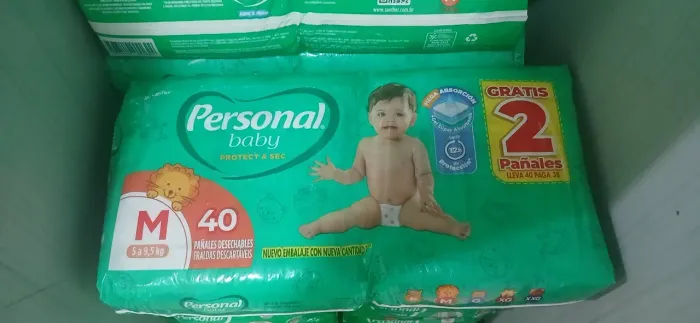 Pacotes fraldas M com 40 personal