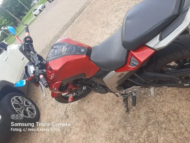 Vendo fazer 250 impecável 