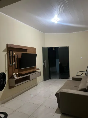 Vendo casa no bairro Vitória 185 mil