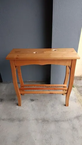 Mesa rústica charmosa para lavabo 