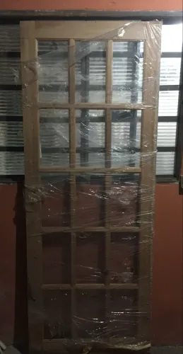 Porta de madeira Nova 0,80