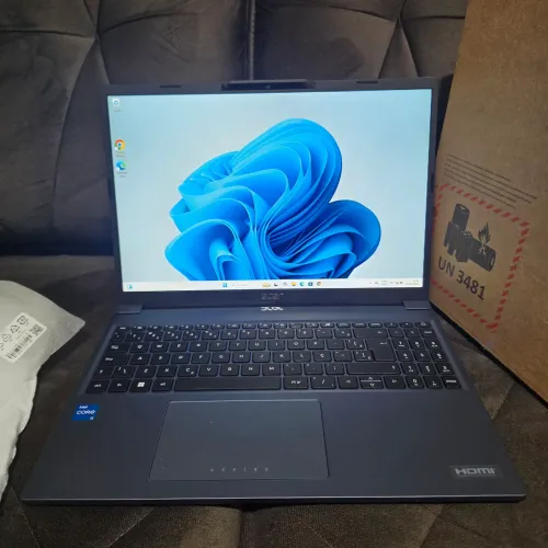 Notebook Acer Go 15 AG15-51P i5-1324AU 8GB RAM 256GB SSD