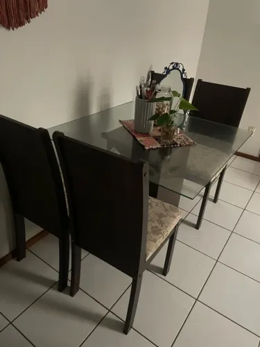 Mesa 4 Cadeiras