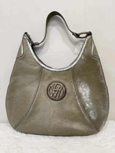Bolsa Victor Hugo prata envelhecido 