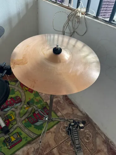 Estrumentos músicais,todos funcionando perfeitame!!!!