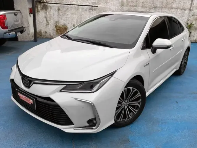 Toyota Corolla Altis Prem. Hybrid 1.8 Flex AUT 2022