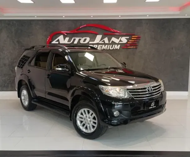 Toyota Hilux SW4 SR 4X2 2.7/ 2.7 Flex 16V Aut. 2015