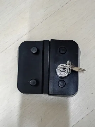 Fechadura para porta de vidro da Arouca preto