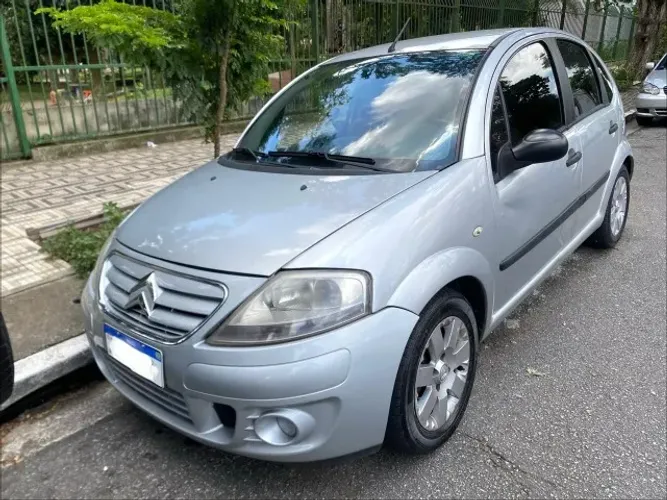 Citroen C3 GLX 1.4/ GLX Sonora 1.4 Flex 8V 5P 2012