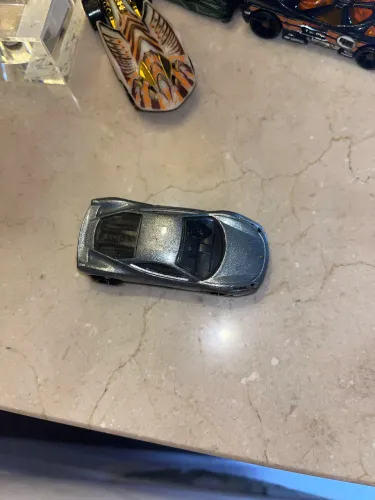 Hot Wheels Ferrari 458 Italia Prateado