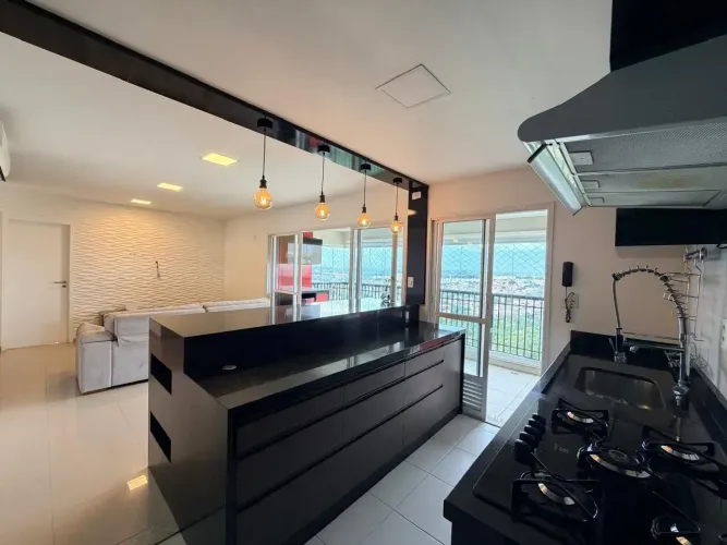PONTA NEGRA. COND. RESERVA INGLESA. APTO MOBILIADO COM 3 SUITES, SALA PARA 2 AMBIENTES E 2
