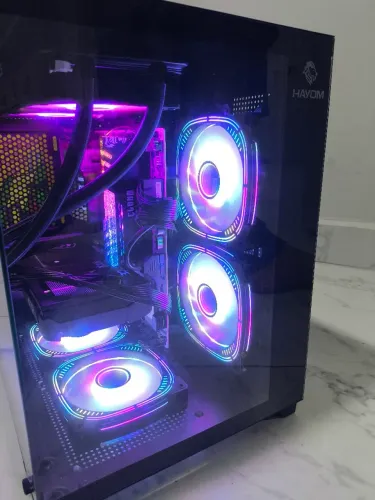 Pc Gamer - 5060Ti 16GB - AMD rayzen 7700X - 32gb RAM DDR5