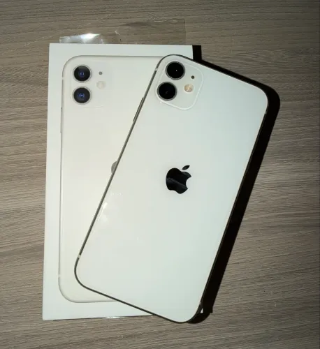 iPhone 11