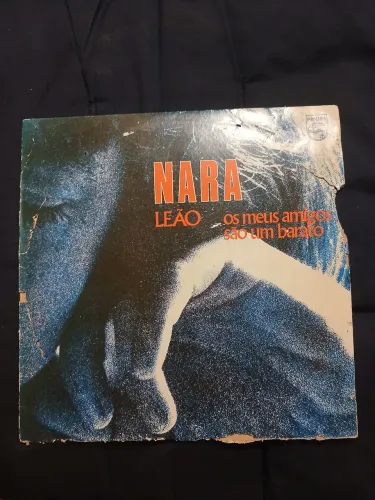 Disco de vinil lp Nara leão...Os meus amigos são um barato