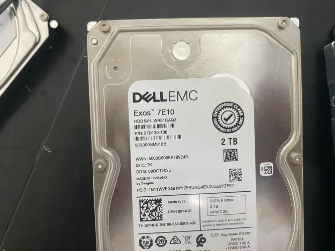 HD DELL 2 TB novo