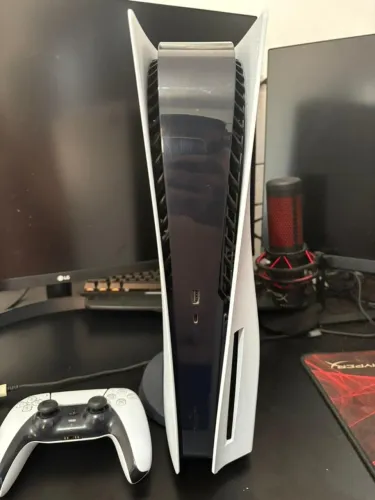 PS5 com leitor de mídia física + DualSense + 2 j | Jogos midea Fisica | R$ 3800