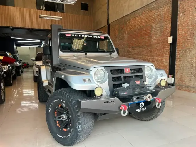 Troller T-4 TX4 4X4 3.2 20V Cap. Rígido Diesel 2010