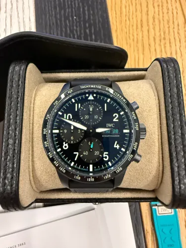 IWC Pilot Mercedes AMG petronas