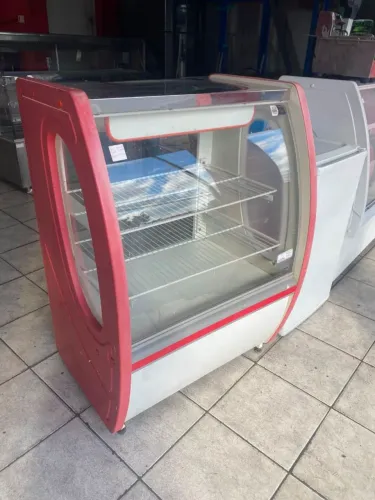 Balcão Caixa Expositor Vitrine 0,80 CM Largura com caixa