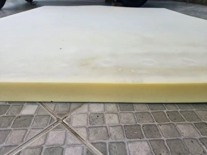 Espuma Densidade 28