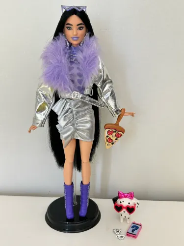 Barbie Extra - 15