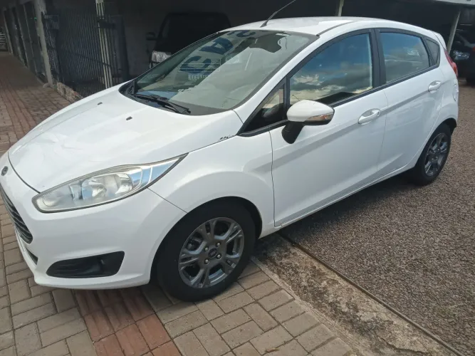 Ford Fiesta 1.6 16V Flex Mec. 5P 2016